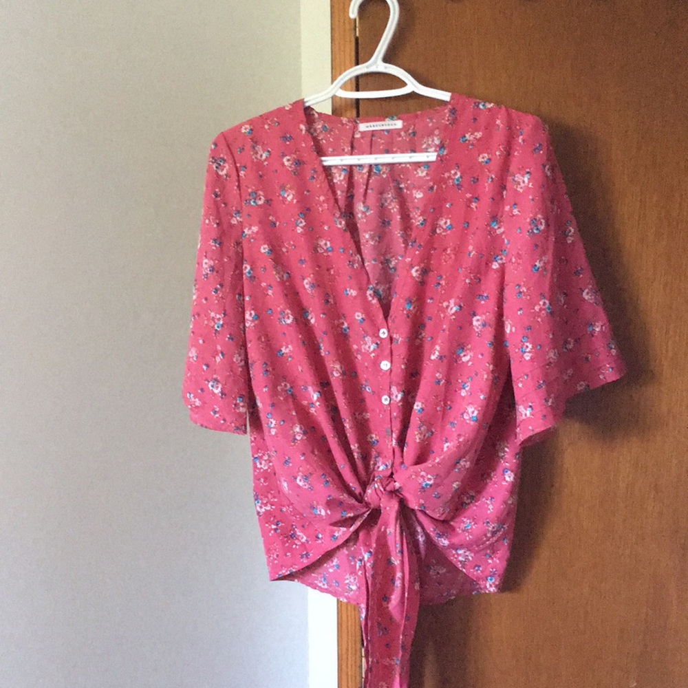 Coral floral chic mercuryduo top
